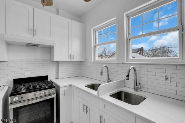 120 Springfield Rd, Linden City, NJ 07036