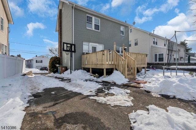 120 Springfield Rd, Linden City, NJ 07036