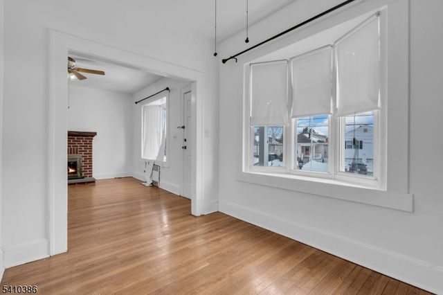 120 Springfield Rd, Linden City, NJ 07036