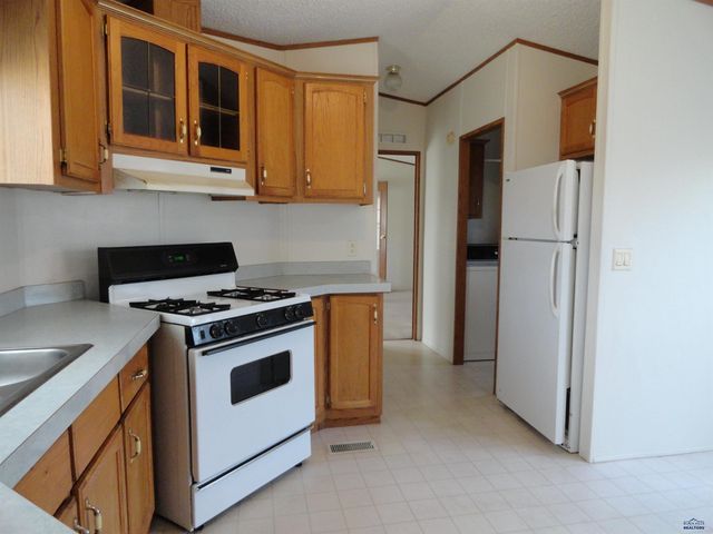 118 N SPRUCE, Rapid City, SD 57701