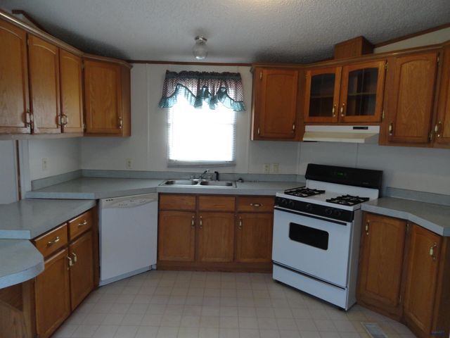 118 N SPRUCE, Rapid City, SD 57701