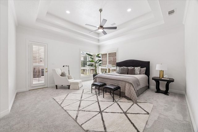 24 Villa Bend Drive, Houston, TX 77069