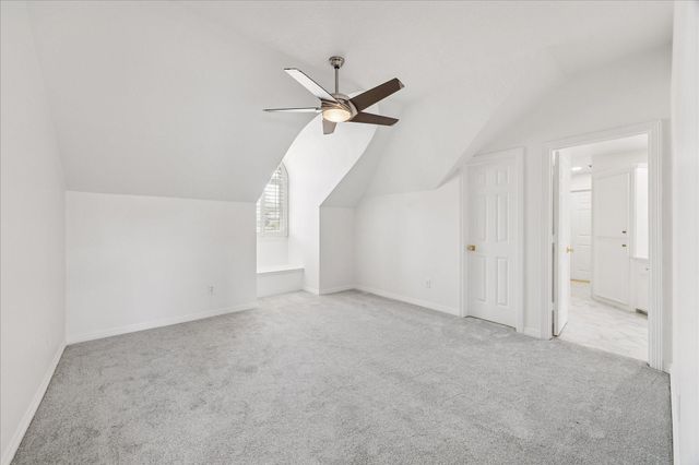 24 Villa Bend Drive, Houston, TX 77069