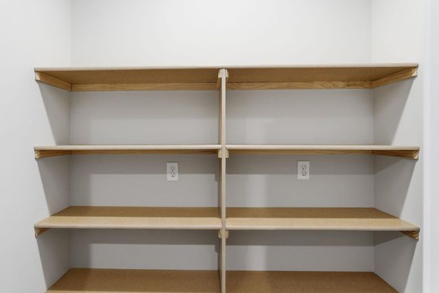 4942 N Vassar Ave, Wichita, KS 67220