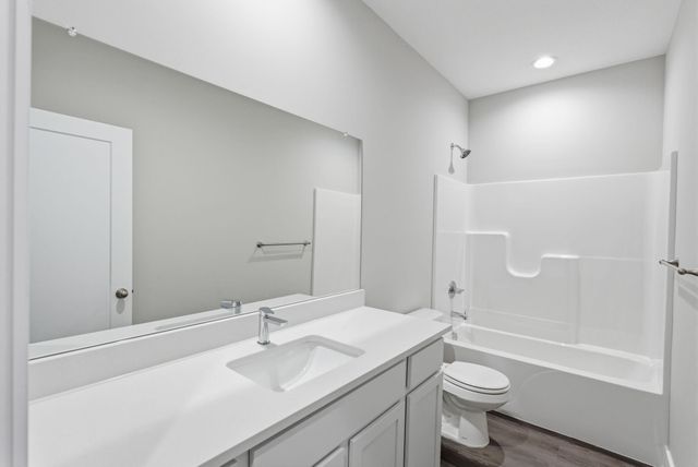 4942 N Vassar Ave, Wichita, KS 67220