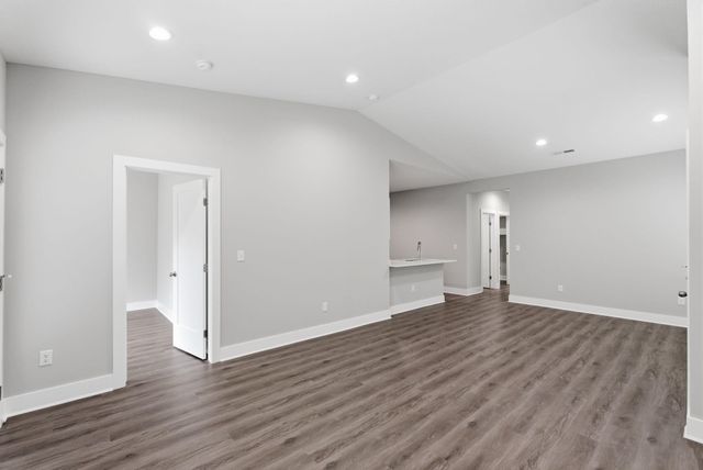 4942 N Vassar Ave, Wichita, KS 67220