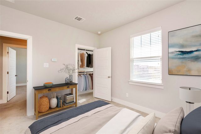 1341 Greenfield Drive, Gainesville, TX 76240