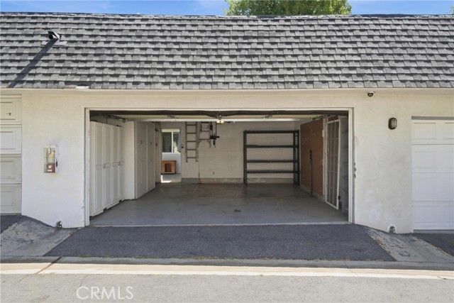10235 Lurline H, Chatsworth (los Angeles), CA 91311