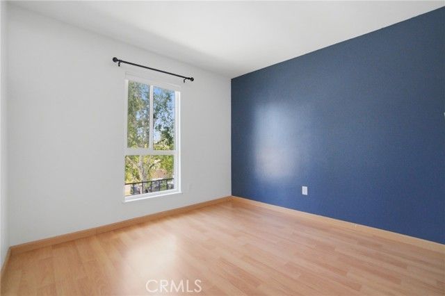 10235 Lurline H, Chatsworth (los Angeles), CA 91311