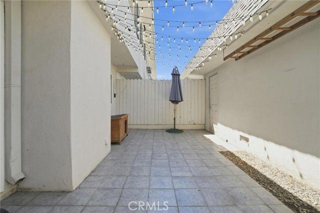 10235 Lurline H, Chatsworth (los Angeles), CA 91311