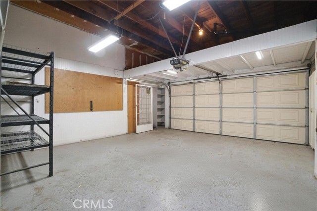 10235 Lurline H, Chatsworth (los Angeles), CA 91311