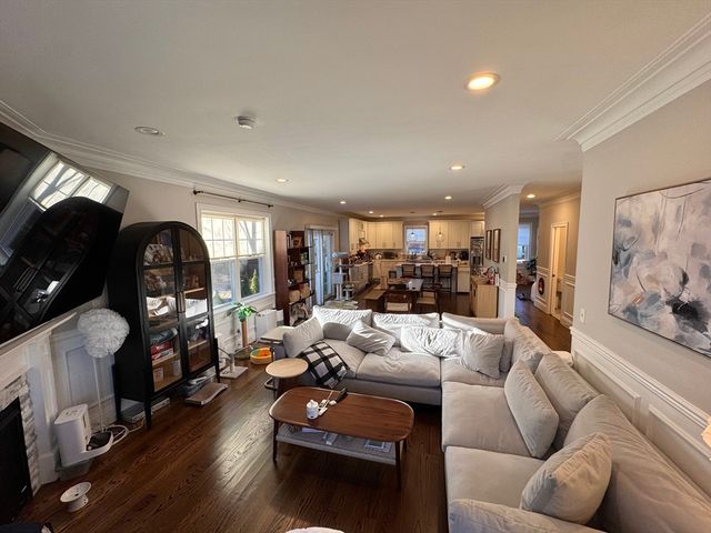 3 Saco Street 3, Newton, MA 02464