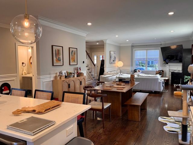 3 Saco Street 3, Newton, MA 02464