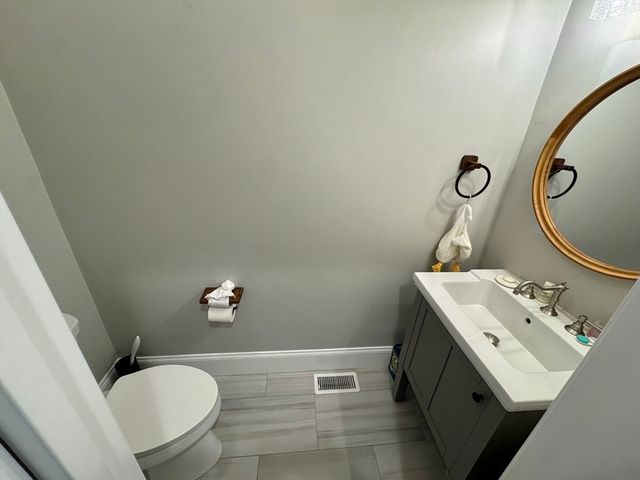 3 Saco Street 3, Newton, MA 02464