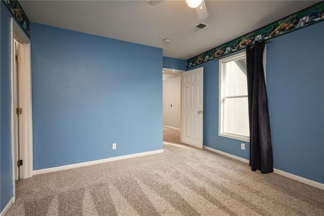 5805 Ruby Court, Lee's Summit, MO 64064