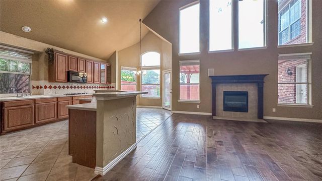 8104 Clayton Drive, Plano, TX 75025