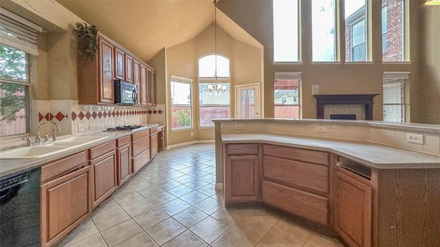 8104 Clayton Drive, Plano, TX 75025