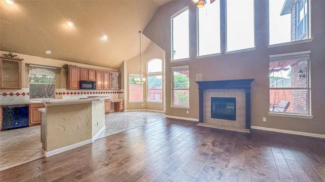 8104 Clayton Drive, Plano, TX 75025