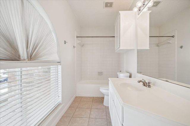 12831 Dove Point Lane, Houston, TX 77041