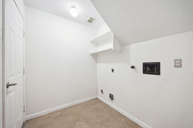 12831 Dove Point Lane, Houston, TX 77041