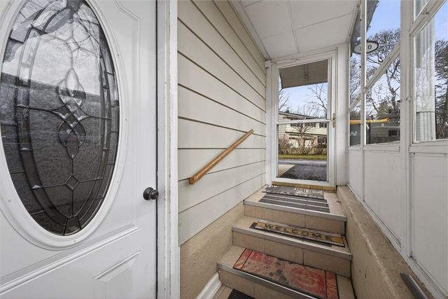 110 Dunrovin Lane, Brighton, NY 14618