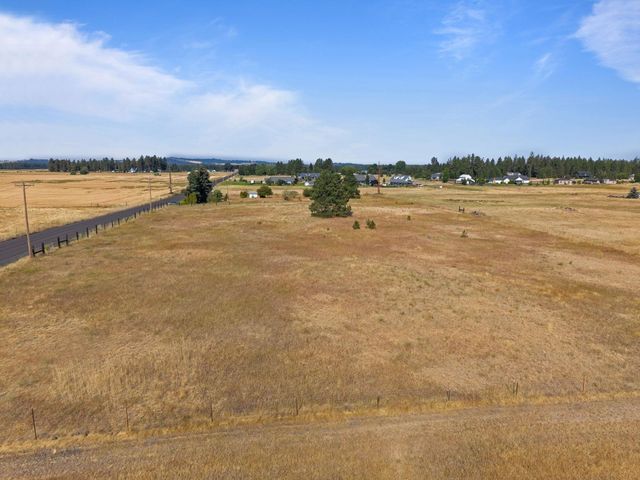 1720 W Taylor Rd, Spokane, WA 99224