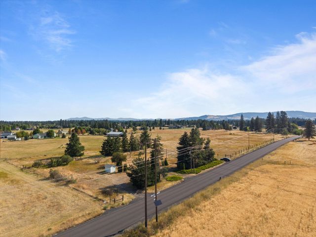 1720 W Taylor Rd, Spokane, WA 99224