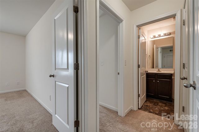 7627 Galvin Street, Charlotte, NC 28215