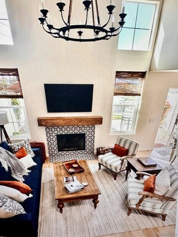 1259 Natoma Way C, Oceanside, CA 92057