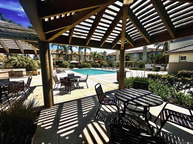 1259 Natoma Way C, Oceanside, CA 92057