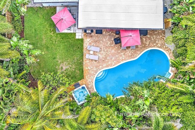 1577 NE 48th Ct, Oakland Park, FL 33334