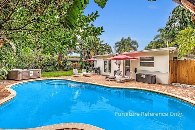 1577 NE 48th Ct, Oakland Park, FL 33334