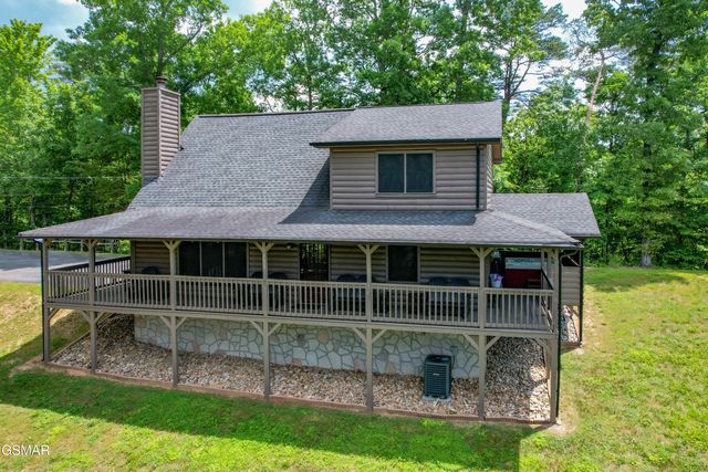3619 Country Pines Way, Sevierville, TN 37876