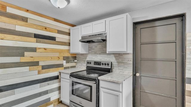 503 MARIANNA ROAD, Auburndale, FL 33823