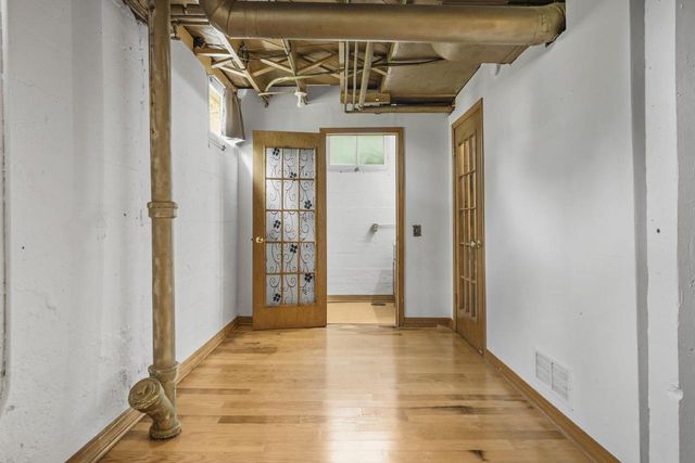 30 Powers Avenue, Madison, WI 53714
