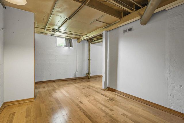 30 Powers Avenue, Madison, WI 53714
