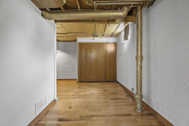 30 Powers Avenue, Madison, WI 53714