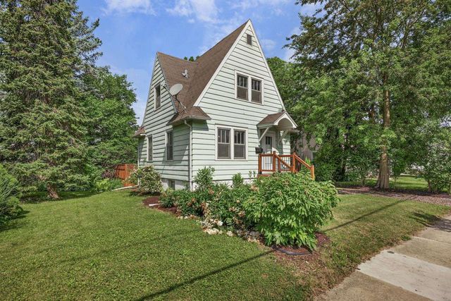 30 Powers Avenue, Madison, WI 53714