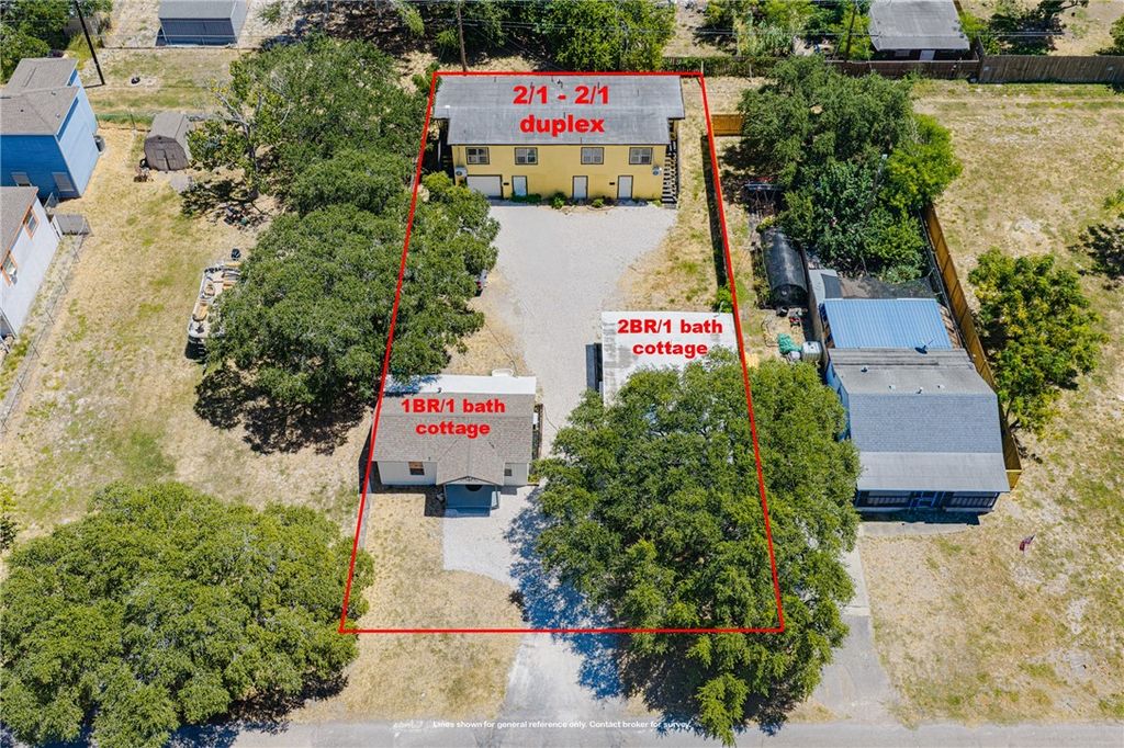 223 S 8th St, Aransas Pass, TX 78336 — exterior