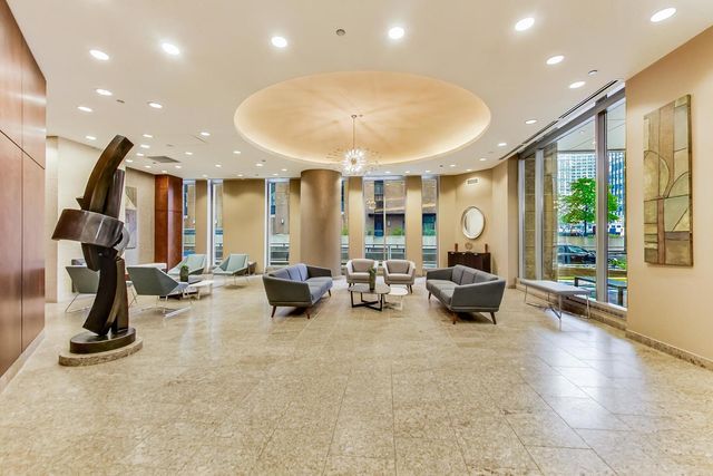 222 N Columbus Drive 1601, Chicago, IL 60601