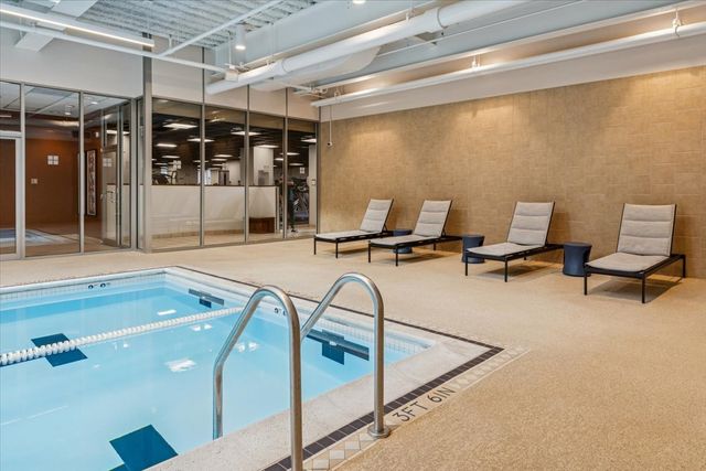 222 N Columbus Drive 1601, Chicago, IL 60601