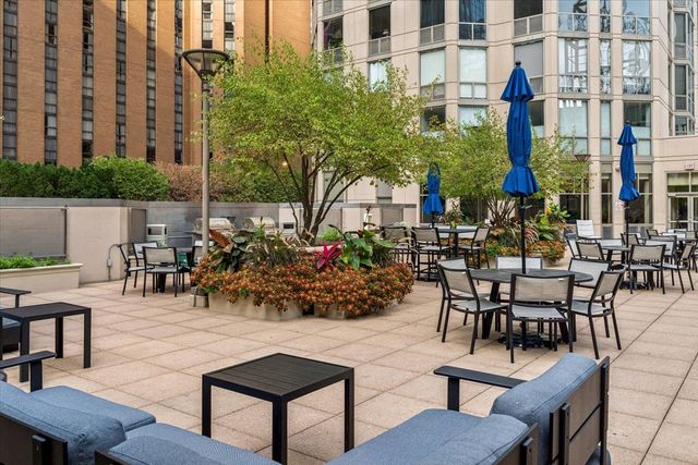 222 N Columbus Drive 1601, Chicago, IL 60601