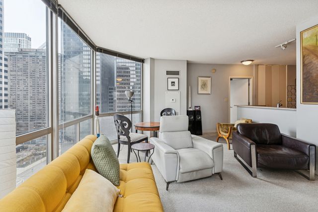 222 N Columbus Drive 1601, Chicago, IL 60601