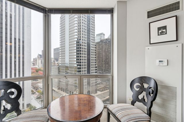 222 N Columbus Drive 1601, Chicago, IL 60601