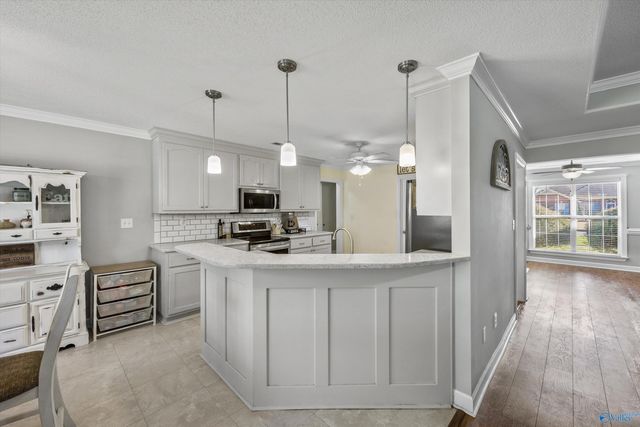 107 Cedar Glen Drive, Huntsville, AL 35811