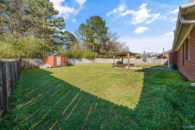 107 Cedar Glen Drive, Huntsville, AL 35811