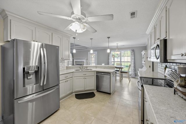 107 Cedar Glen Drive, Huntsville, AL 35811