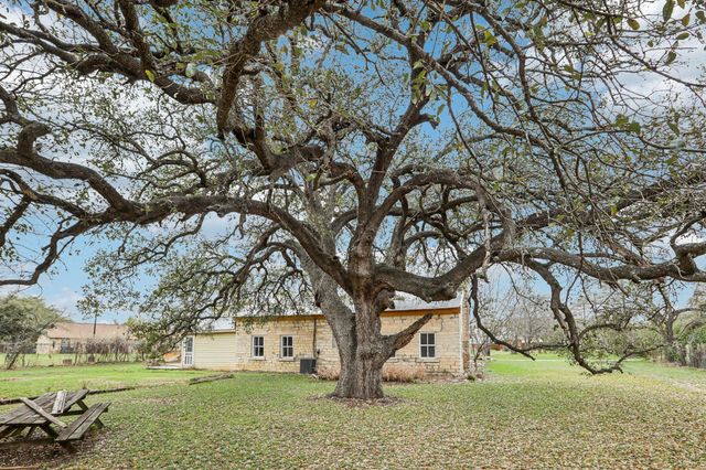 1801 Candee ST, Georgetown, TX 78626