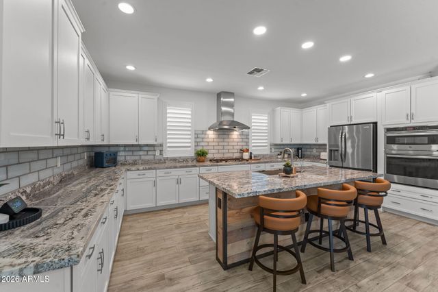 3267 BUCKAROO Court, Wickenburg, AZ 85390