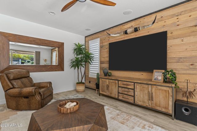 3267 BUCKAROO Court, Wickenburg, AZ 85390